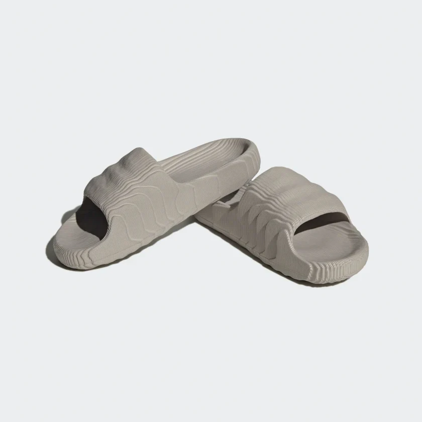 Adidas Men's Adilette 22 Slides - Light Brown / Core Black - Image 5