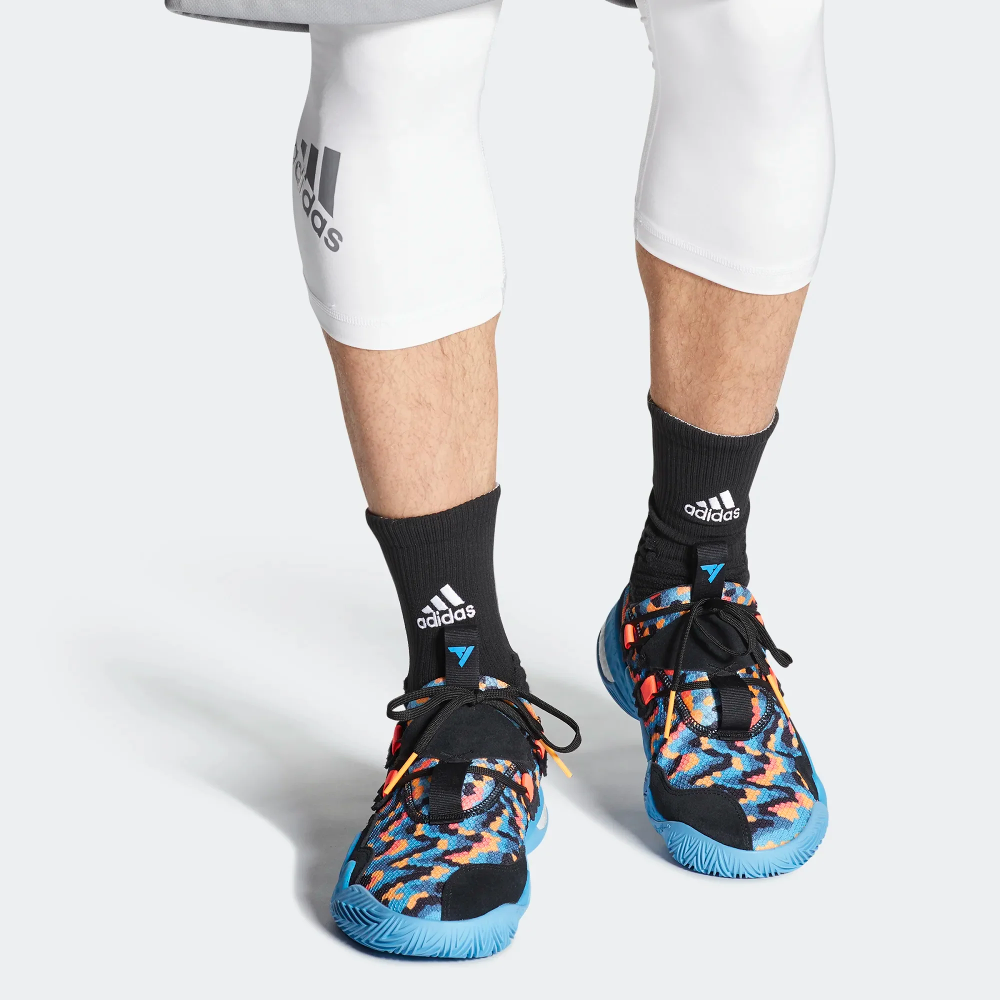 Adidas Men's Trae Young 1 Shoes - Core Black / Sky Rush - Image 3