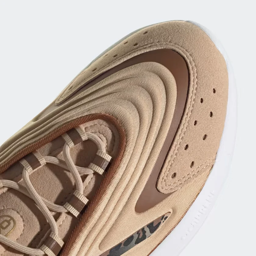 Adidas Women's Ozelia Shoes - Magic Beige / Wild Brown / Gold Metallic - Image 10