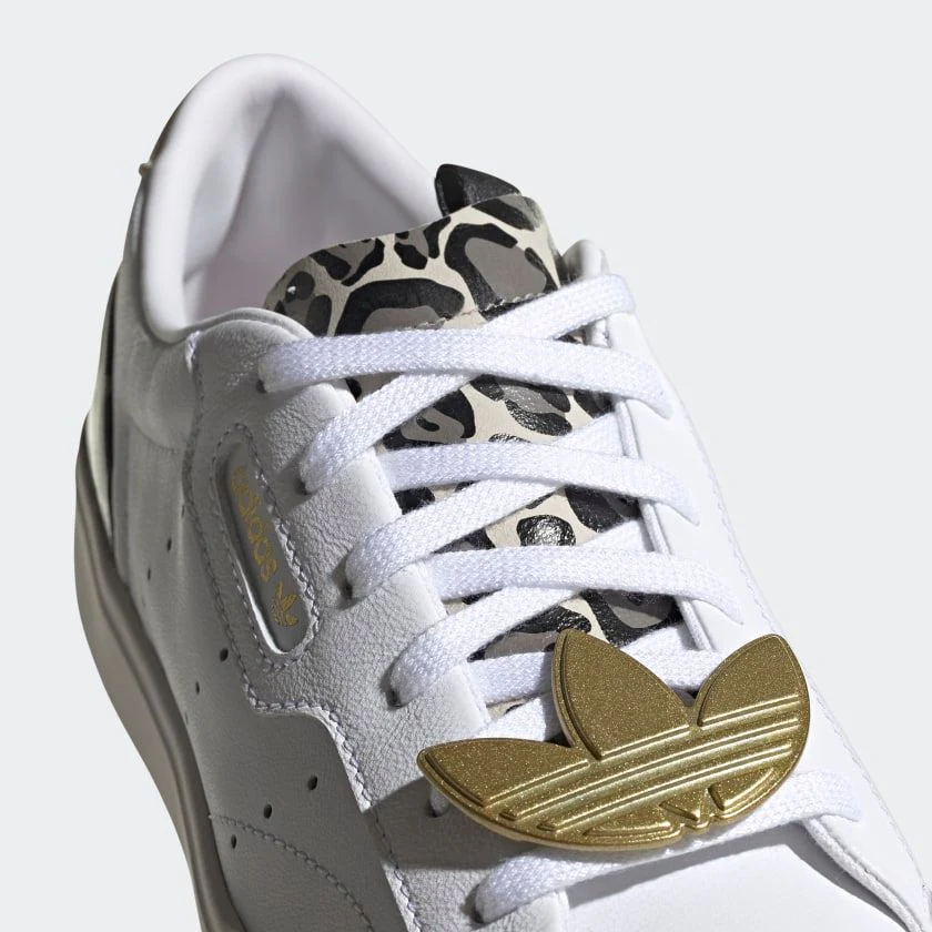 Adidas Women's Sleek Shoes - Cloud White / Brown Leopard / Gold - Image 3