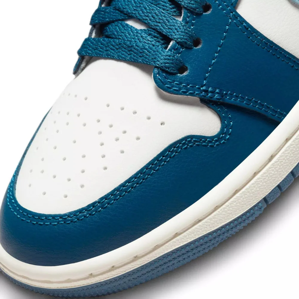 Nike Men's Air Jordan 1 Mid Shoes - French Blue / Sail / Ozone Blue - Image 8