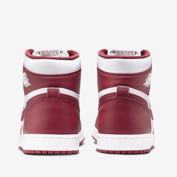 Nike Men's Air Jordan 1 Retro High OG Shoes - White / Team Red - Image 5