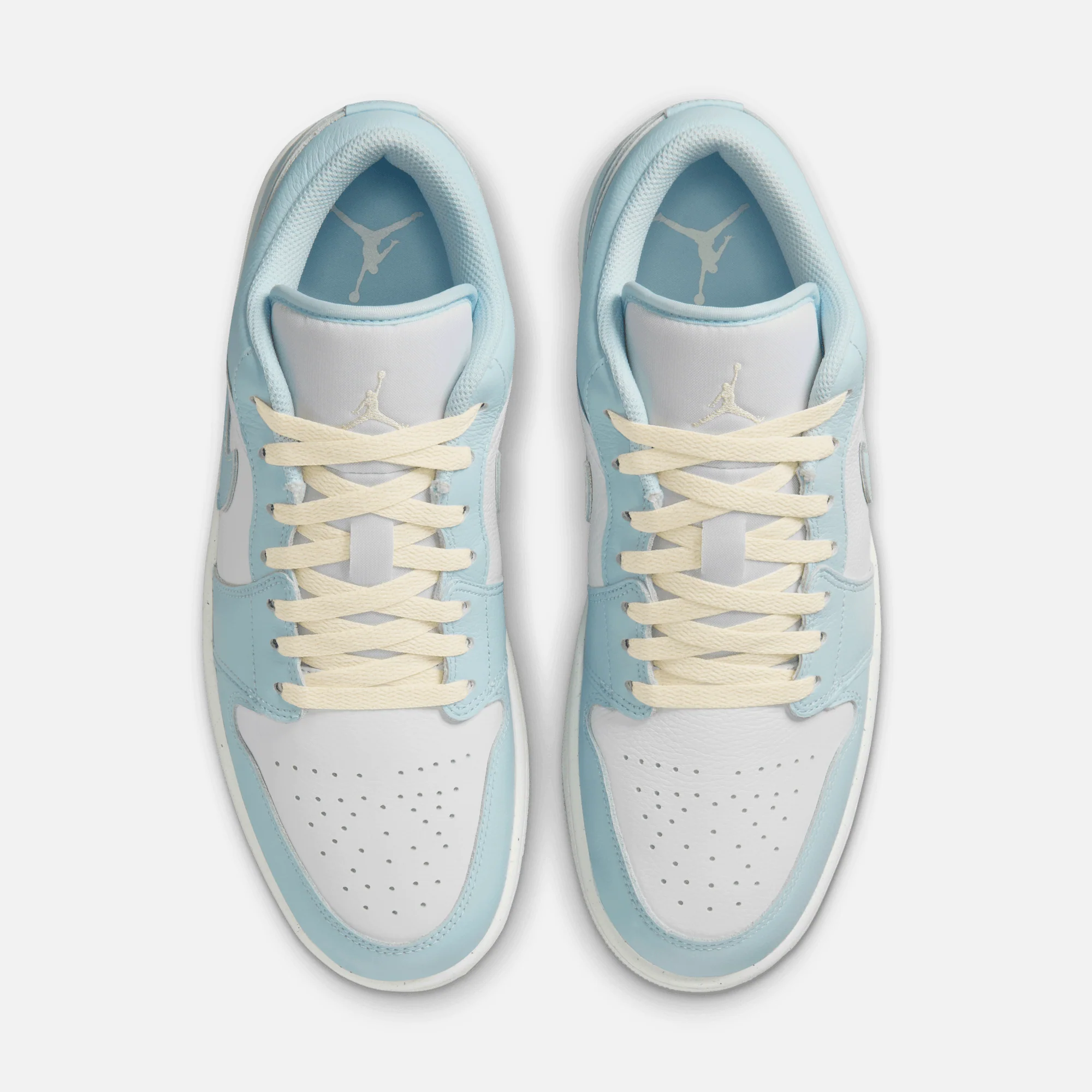 Nike Men's Jordan 1 Low Se Shoes - Glacier Blue / Summit White / Guava Ice / Sea Glass - Image 4