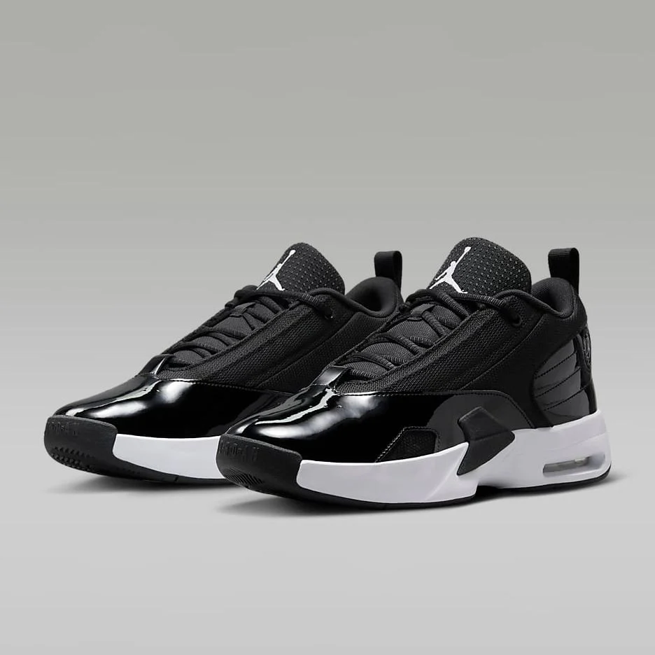 Nike Men's Jordan Max Aura 6 Shoes - Black / White - Image 2