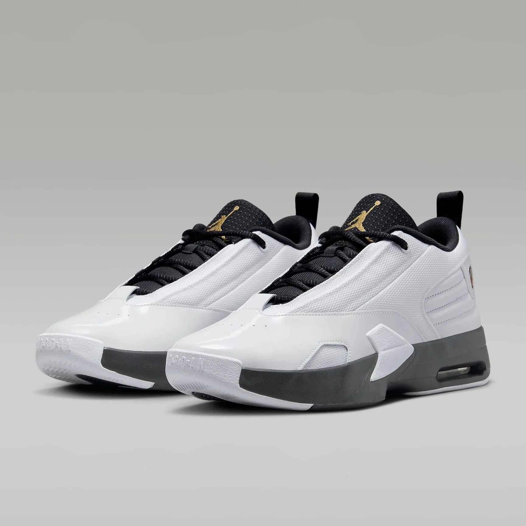 Nike Men's Jordan Max Aura 6 Shoes - White / Black / Metallic Gold - Image 2