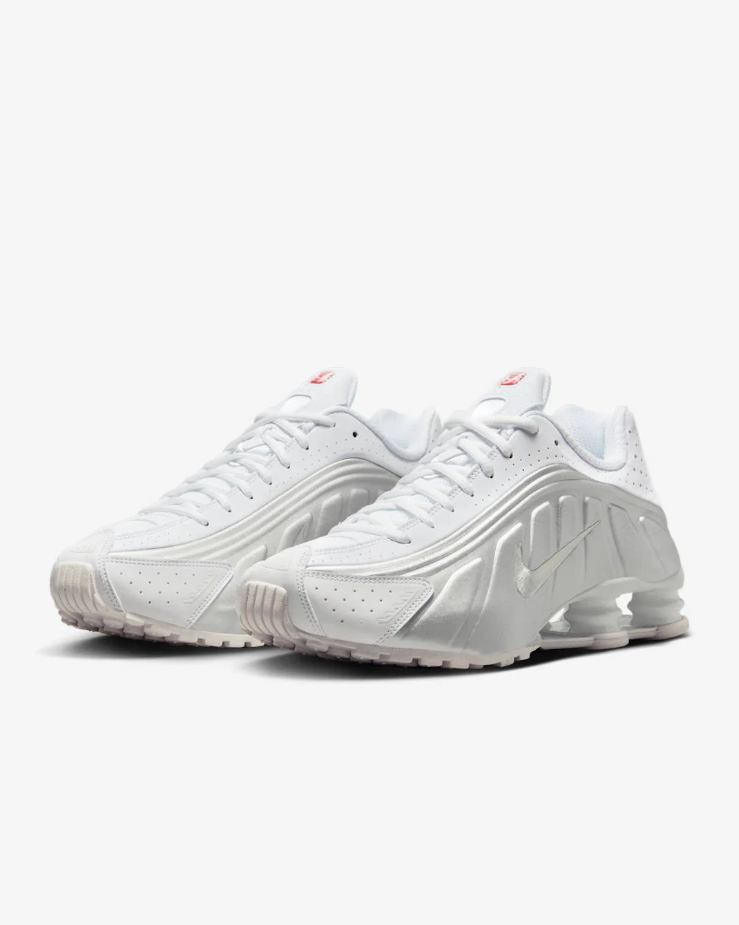 Nike Men's Nike Shox R4 Shoes - White / Bright Crimson / Metallic Silver - Image 2