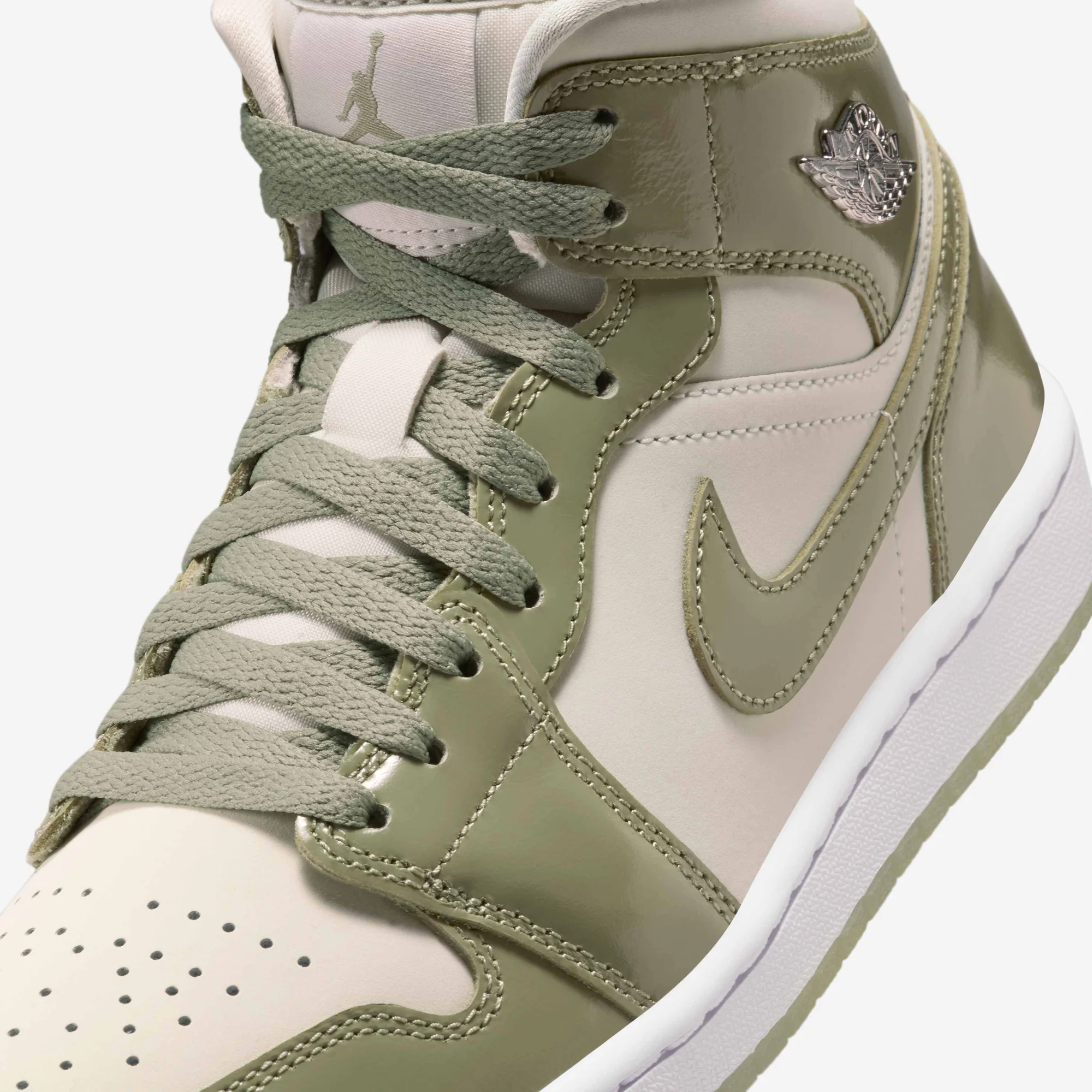 Nike Women's Air Jordan 1 Mid Se Shoes - Sea Glass / Oil Green / Metallic Silver - Image 8