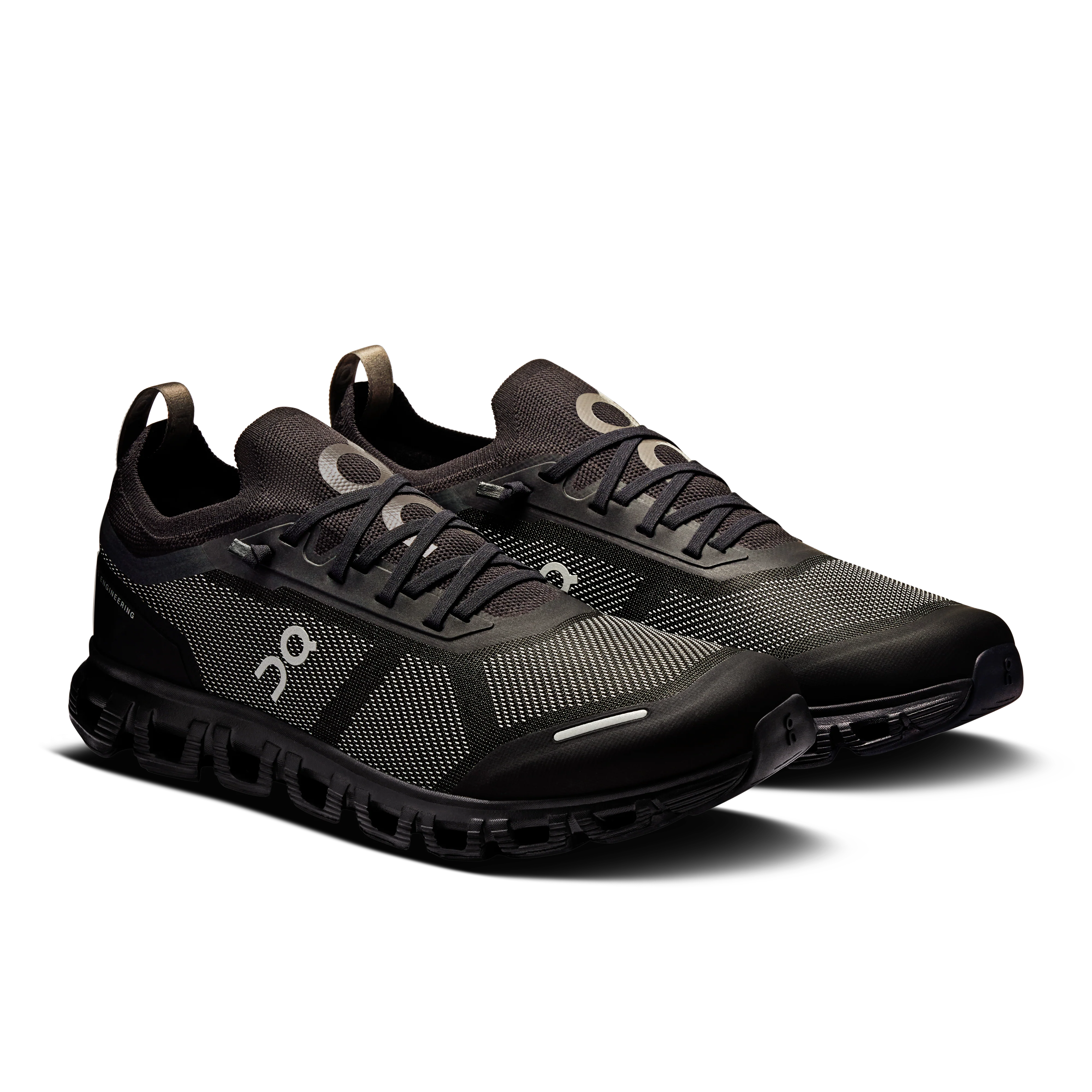 On Running Men's Cloud 6 Versa Shoes - Black / Eclipse - Image 2