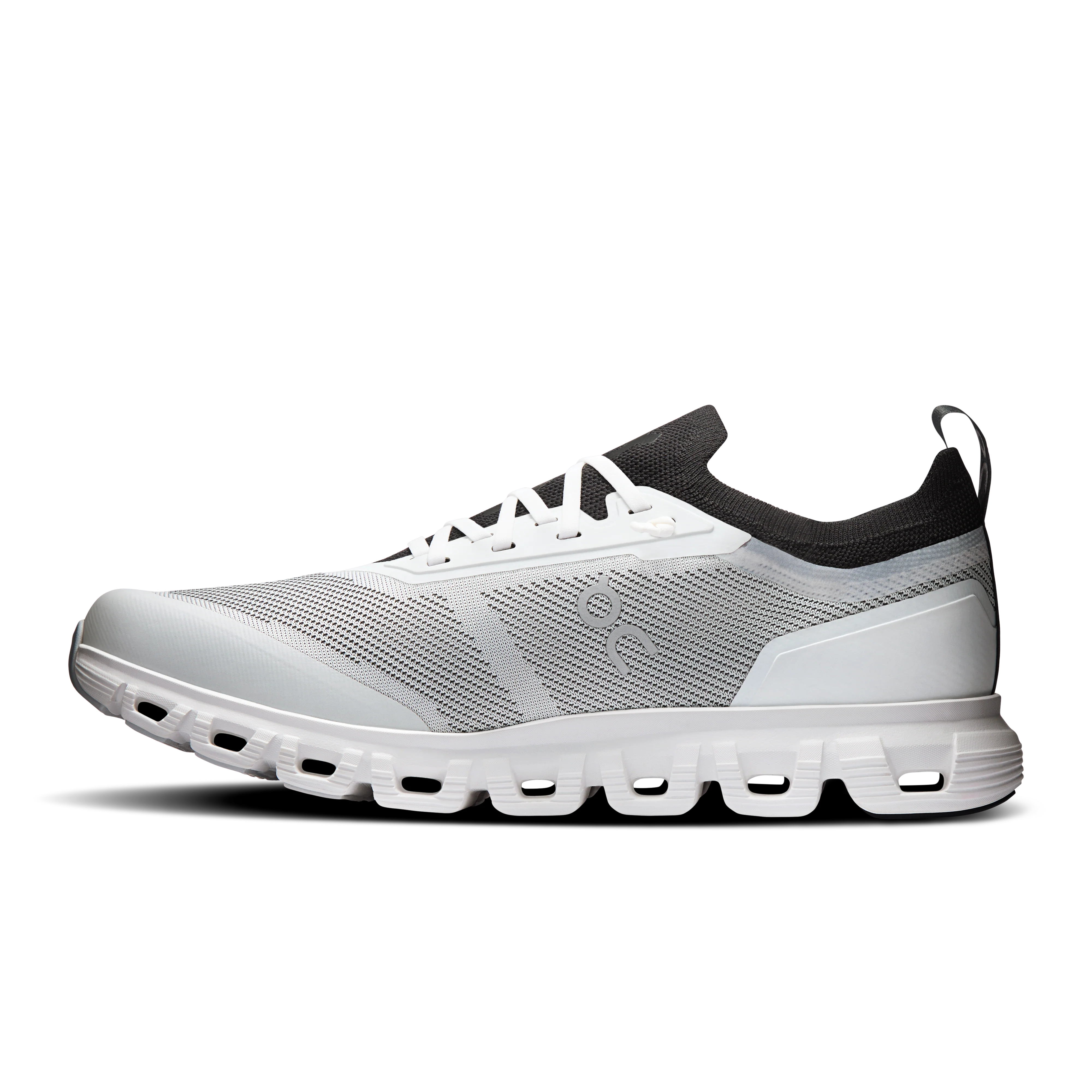 On Running Men's Cloud 6 Versa Shoes - White / Black - Image 4