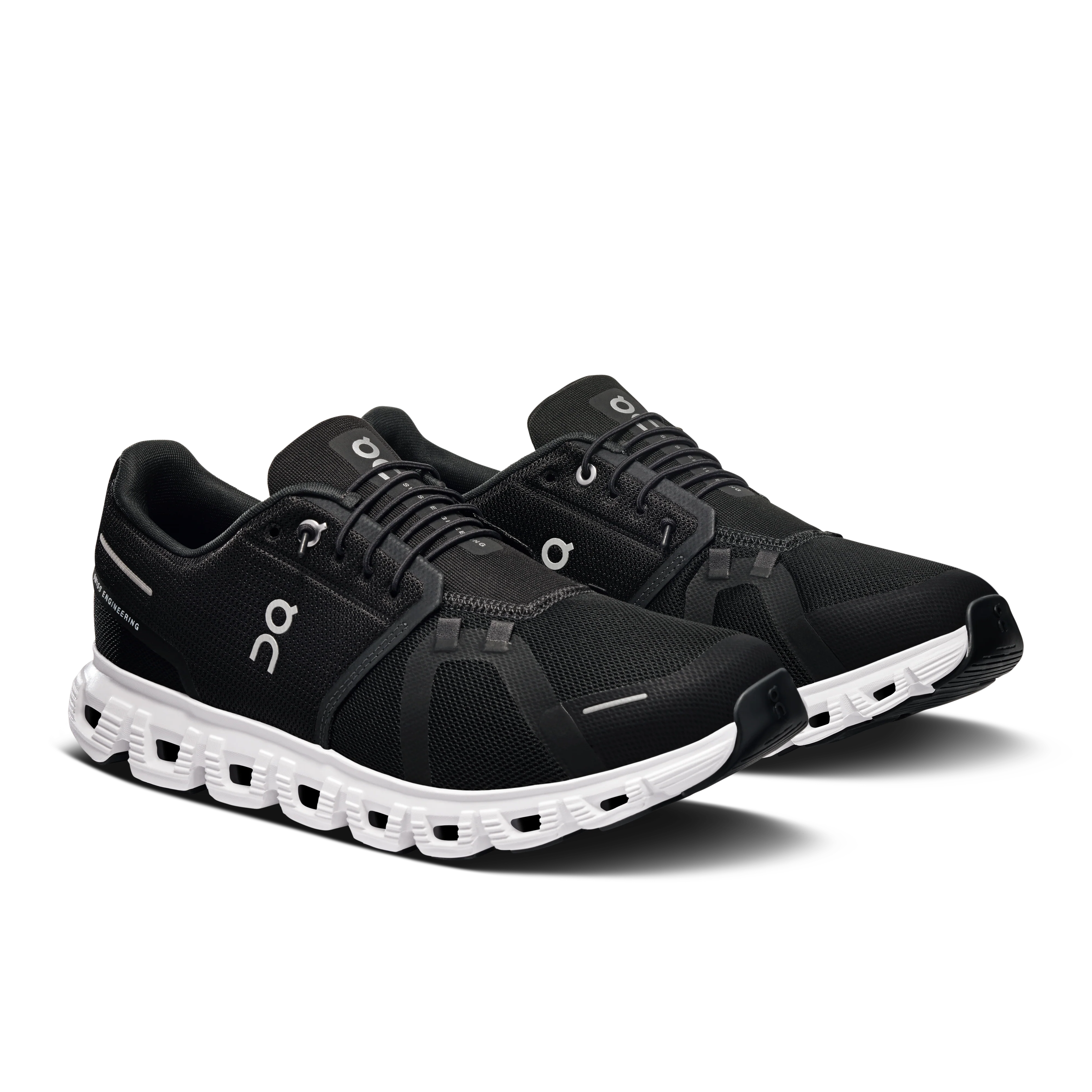 On Running Men's Cloud 6 Wide Shoes - Black / White - Image 2