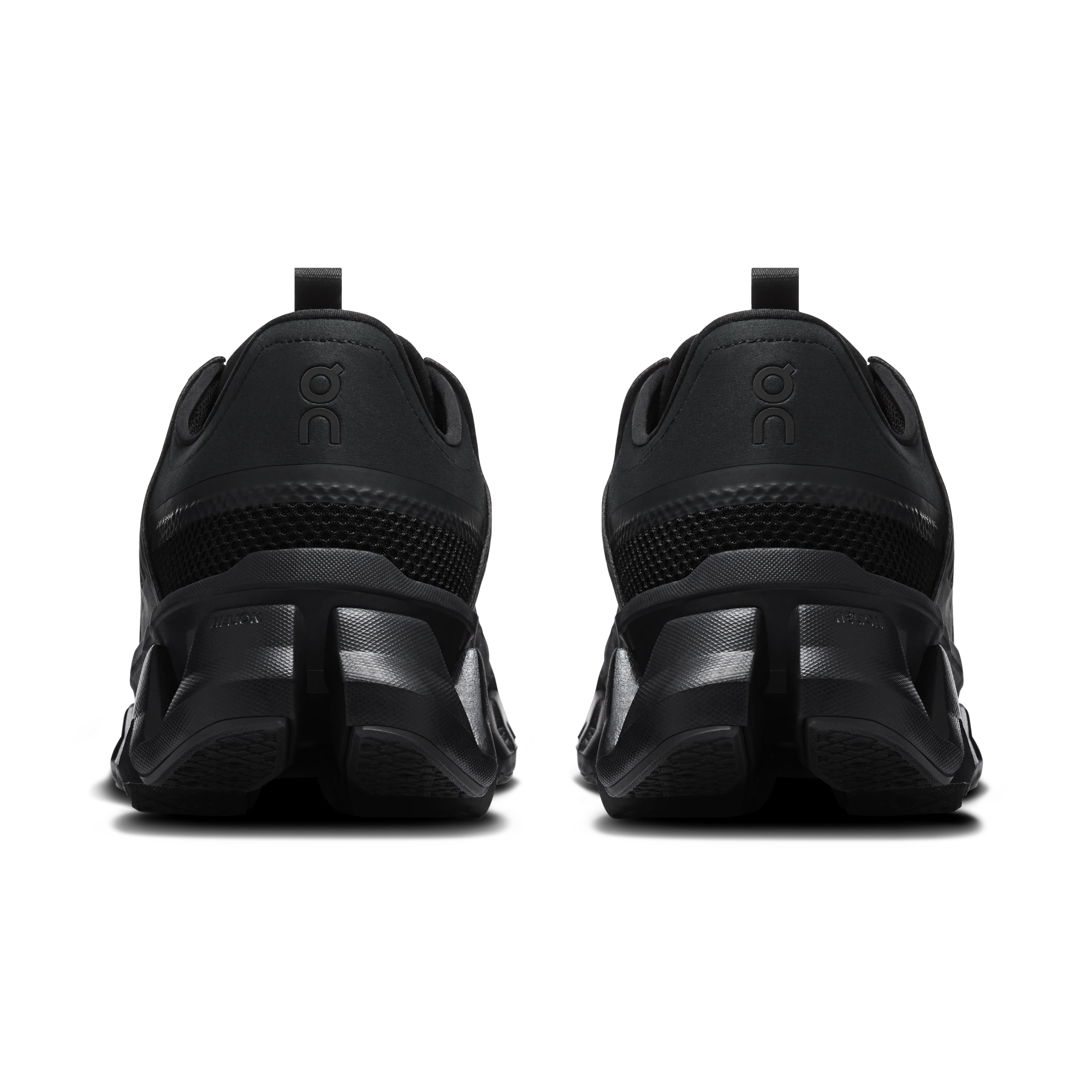 On Running Men's Cloudswift Amp Shoes - Black / Black - Image 5