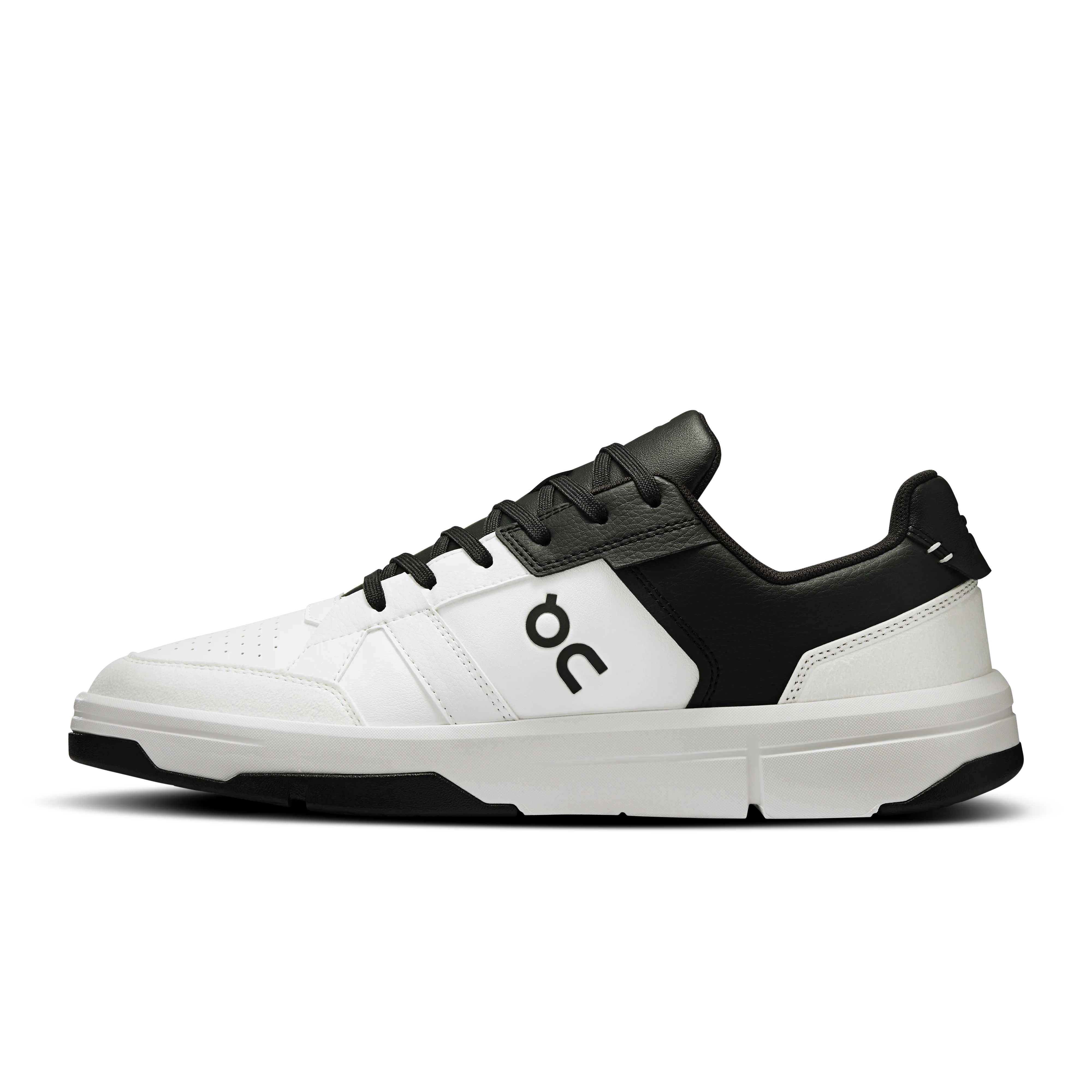 On Running Men's The Roger Clubhouse Shoes - White / Black - Image 4