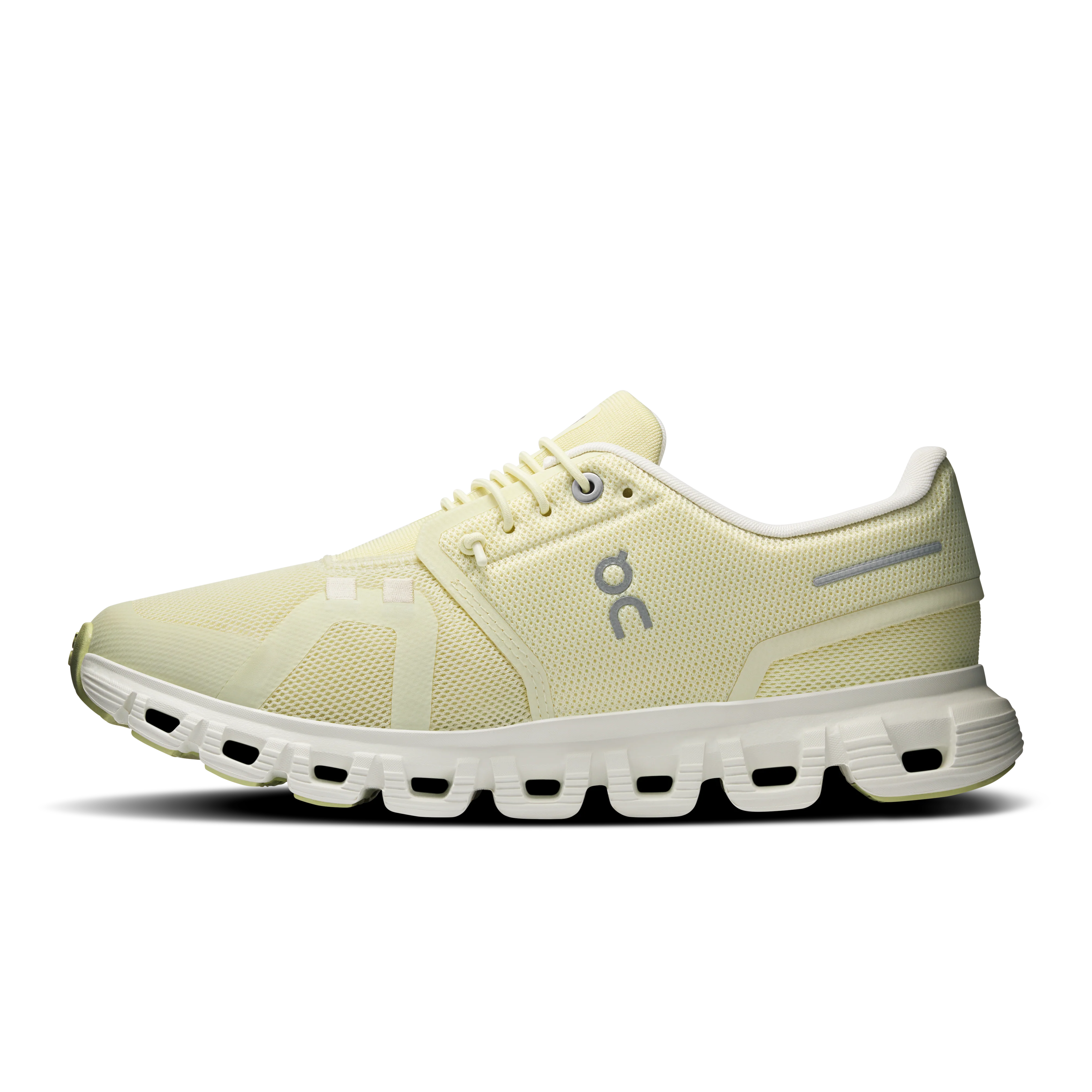 On Running Women's Cloud 6 Shoes - Seedling / Ice - Image 4