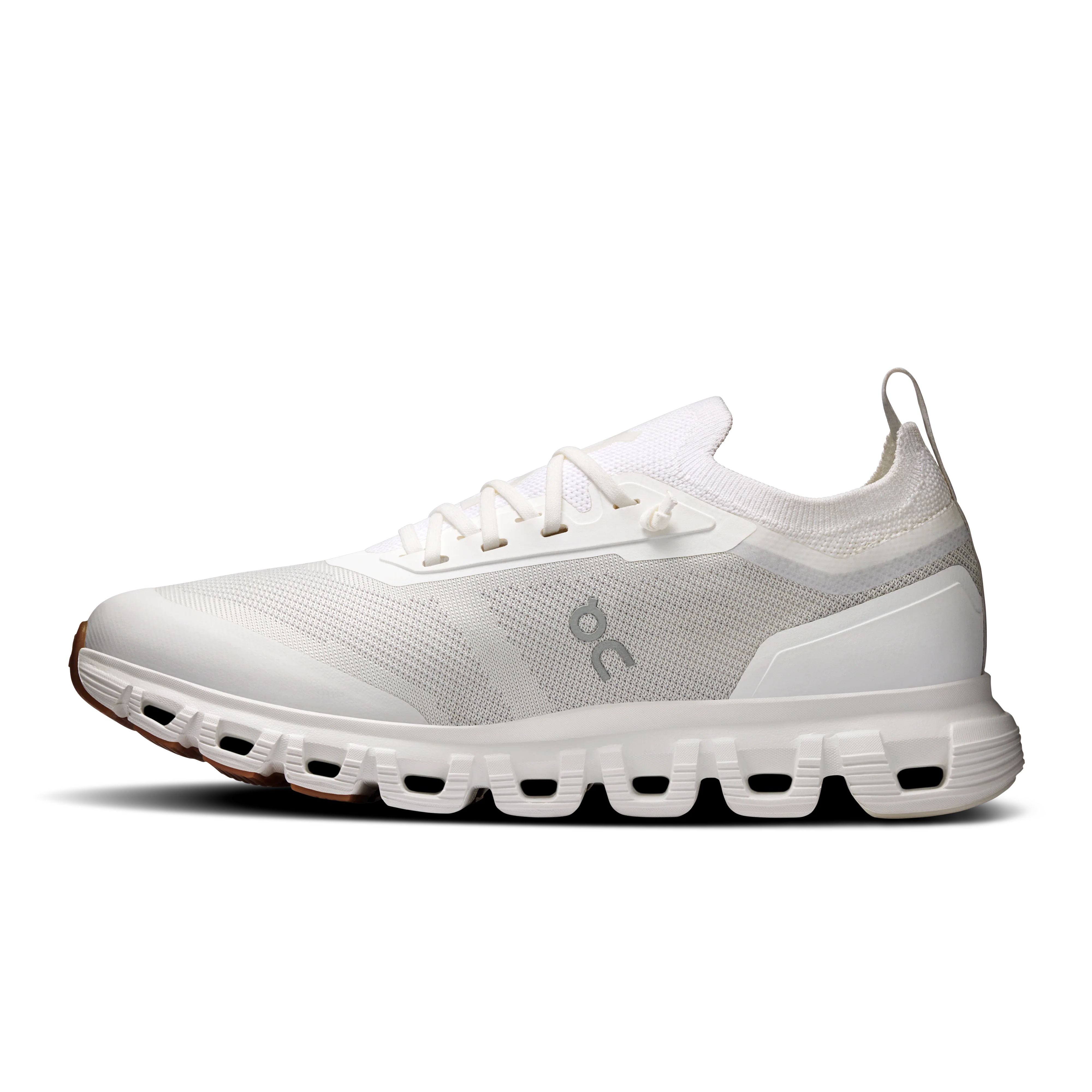 On Running Women's Cloud 6 Versa Shoes - White / White - Image 4