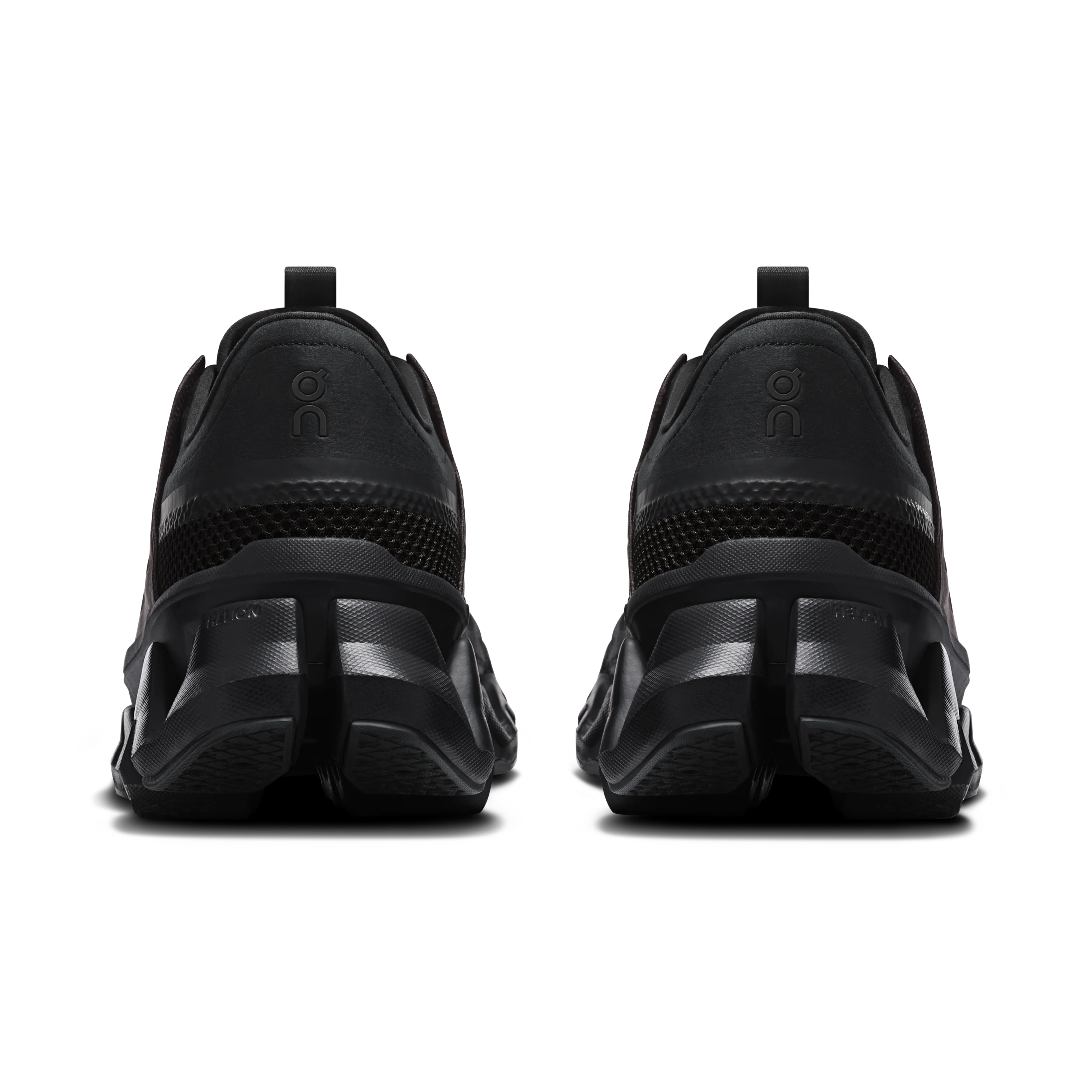 On Running Women's Cloudswift Amp Shoes - Black / Black - Image 5