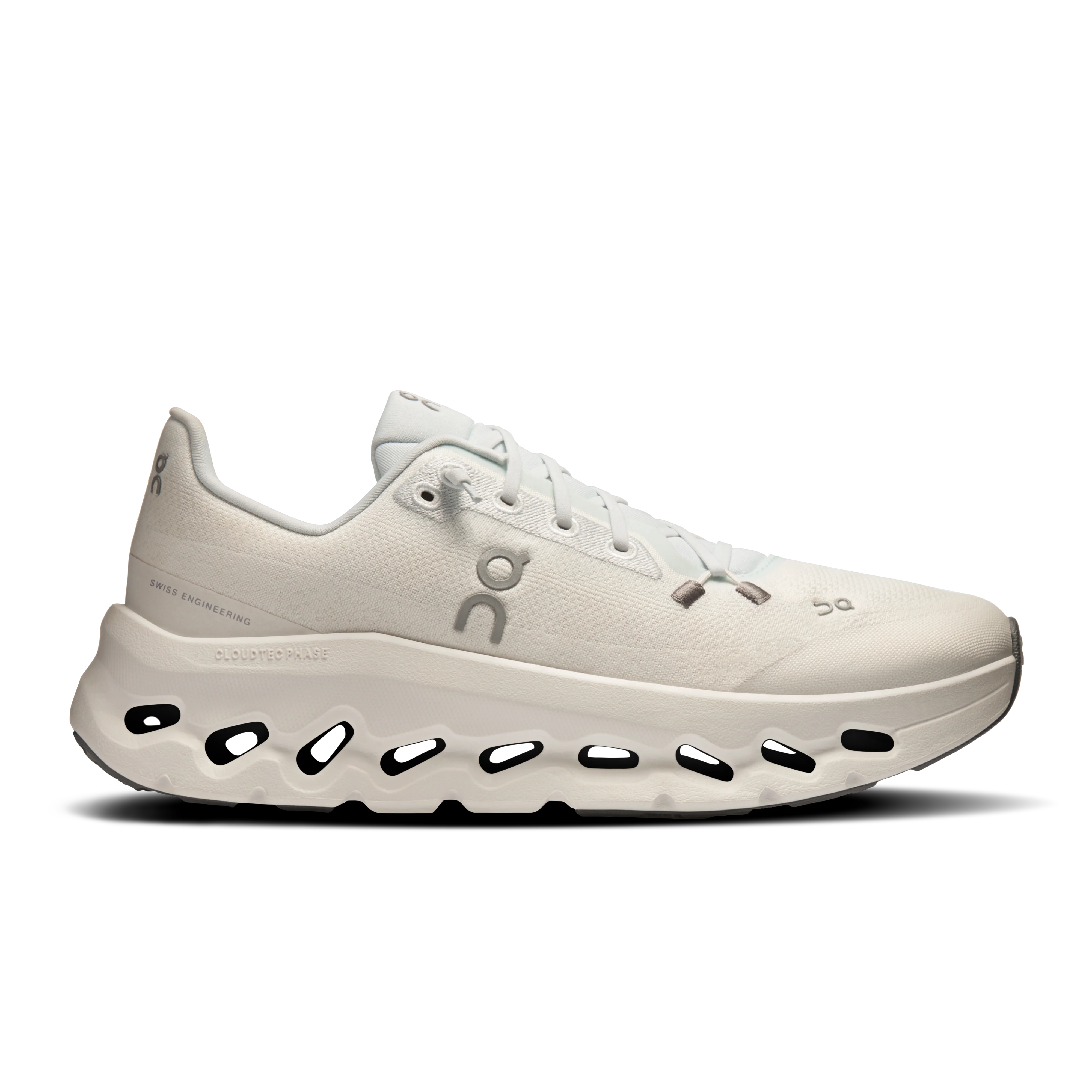 On Running Women's Cloudtilt Shoes - Arctic / Ice