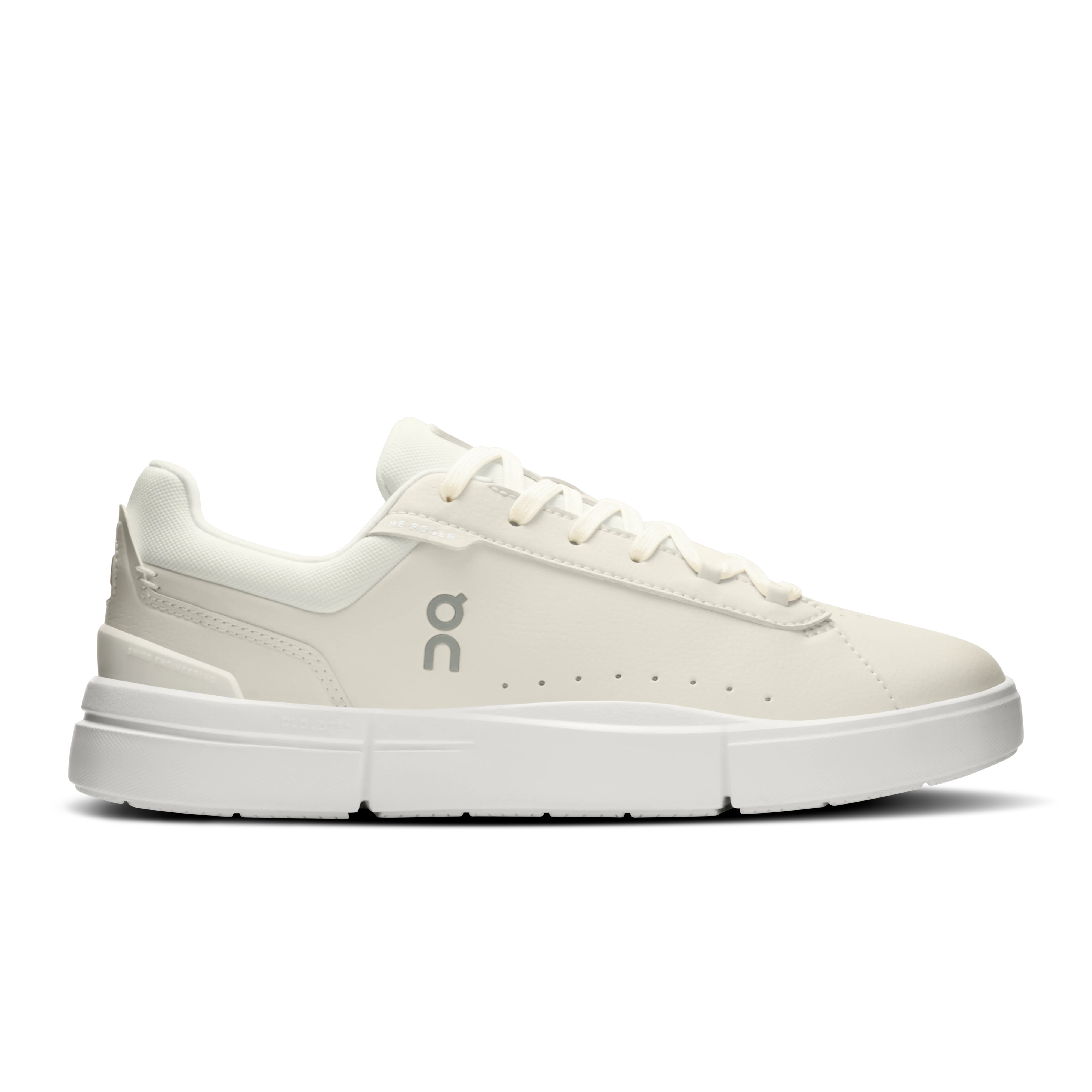 On Running Women's The Roger Advantage Shoes - Ivory / Ivory