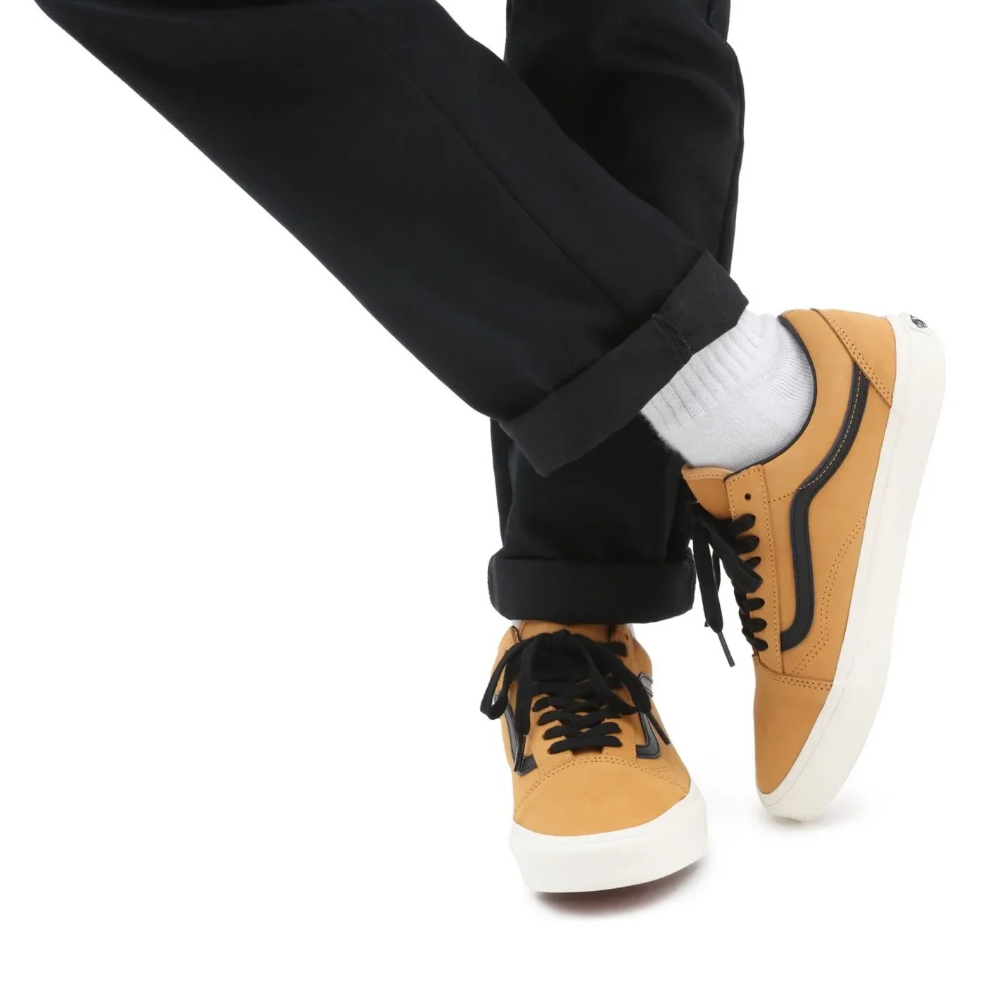 Vans Men's Old Skool Shoes - Nubuck Honey Gold / Black - Image 4