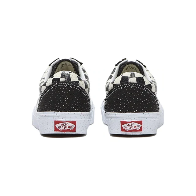 Vans Unisex Old Skool Confetti Shoes - Black / True White - Image 4